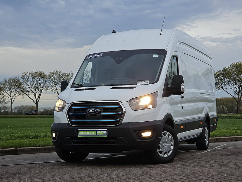 Ford E-Transit L4H3 Maxi 68kWh AC! - Skåpbil, El transportbil: bild 1 Ford E-Transit L4H3 Maxi 68kWh AC! - Skåpbil, El transportbil: bild 1