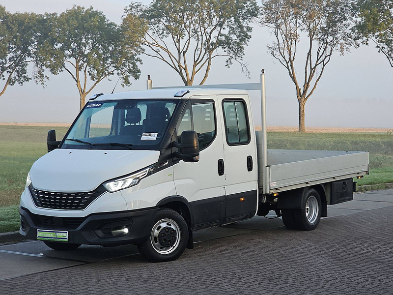 Iveco Daily 35C18 DUB.CAB 3.0Ltr 180Pk - Transportbil med flak: bild 2 Iveco Daily 35C18 DUB.CAB 3.0Ltr 180Pk - Transportbil med flak: bild 2