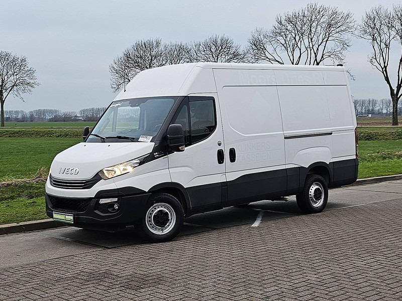 Iveco Daily 35S21 3.0Ltr 2xZijdeur AC! - Skåpbil: bild 2 Iveco Daily 35S21 3.0Ltr 2xZijdeur AC! - Skåpbil: bild 2