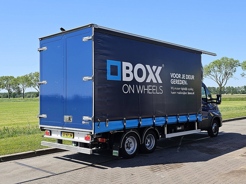 Iveco Daily 40C18 CLICKSTAR EURO6 - Transportbil med kapell: bild 3 Iveco Daily 40C18 CLICKSTAR EURO6 - Transportbil med kapell: bild 3