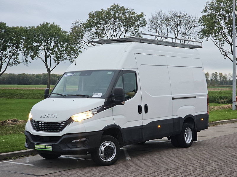 Iveco Daily 50C18 L2H3 3.0Ltr Automaat - Skåpbil: bild 2 Iveco Daily 50C18 L2H3 3.0Ltr Automaat - Skåpbil: bild 2