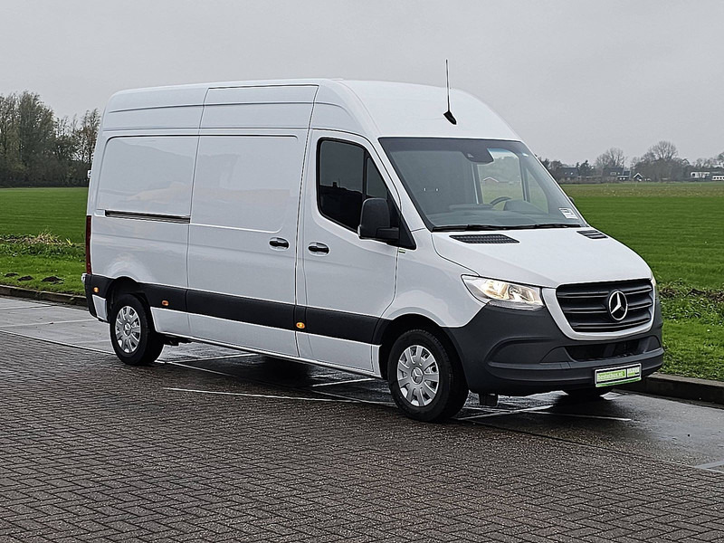 Mercedes-Benz Sprinter 215 ac automaat EURO6 - Skåpbil: bild 5 Mercedes-Benz Sprinter 215 ac automaat EURO6 - Skåpbil: bild 5