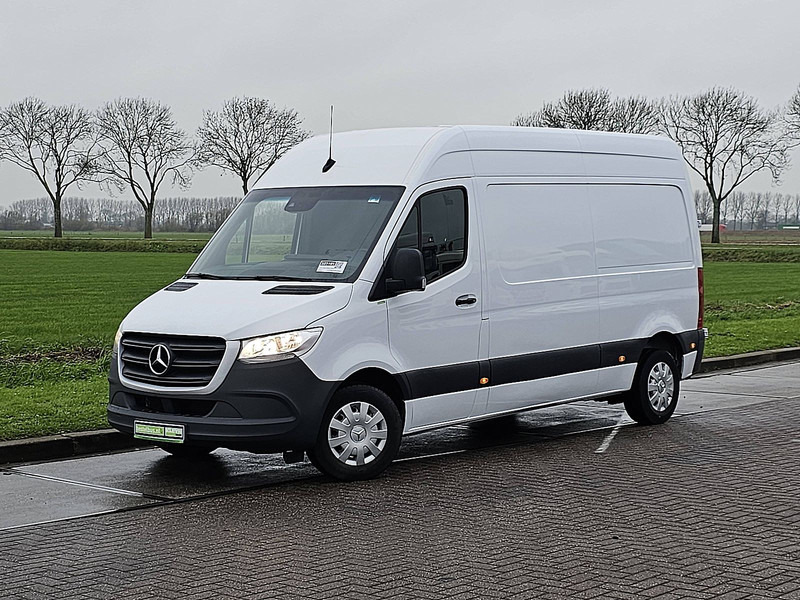 Mercedes-Benz Sprinter 215 ac automaat EURO6 - Skåpbil: bild 2 Mercedes-Benz Sprinter 215 ac automaat EURO6 - Skåpbil: bild 2