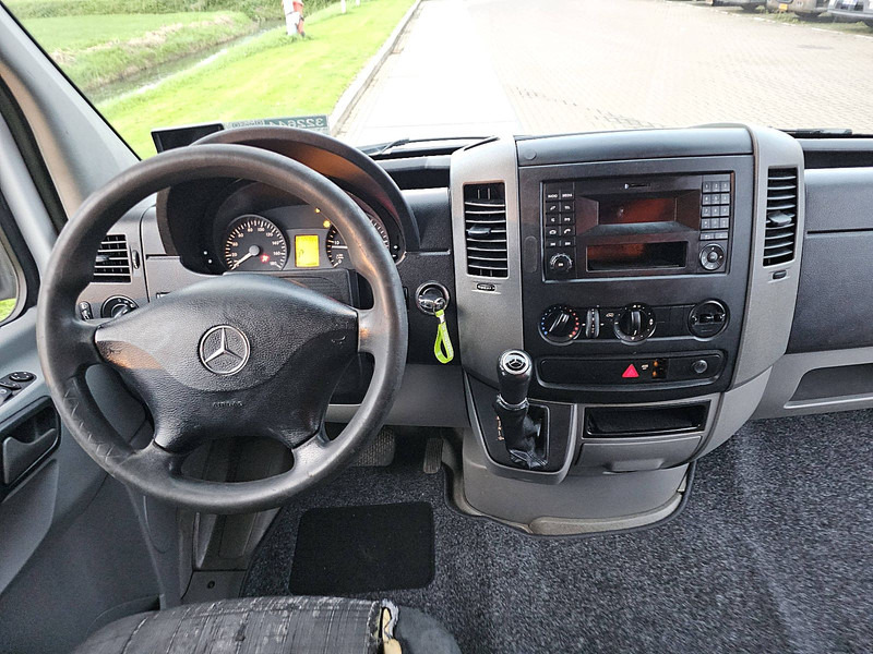 Skåpbil Mercedes-Benz Sprinter 310: bild 8 Skåpbil Mercedes-Benz Sprinter 310: bild 8