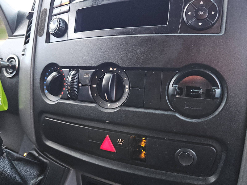 Skåpbil Mercedes-Benz Sprinter 310: bild 10 Skåpbil Mercedes-Benz Sprinter 310: bild 10