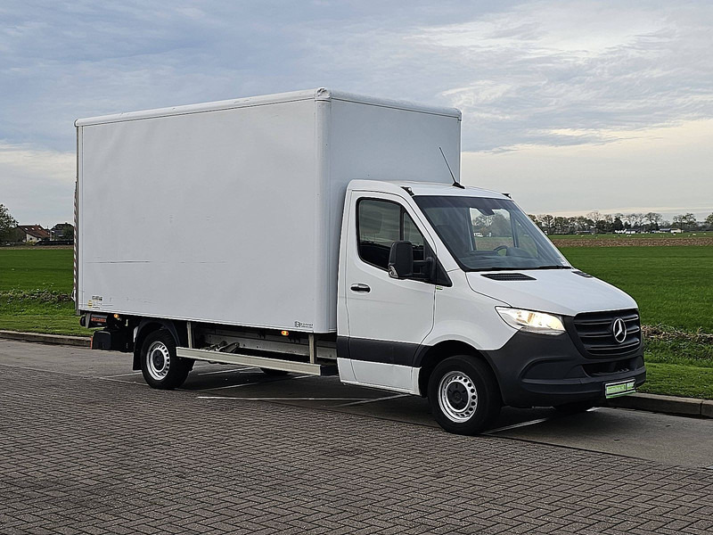 Mercedes-Benz Sprinter 315 Bakwagen Laadklep! - Volymskåp: bild 5 Mercedes-Benz Sprinter 315 Bakwagen Laadklep! - Volymskåp: bild 5