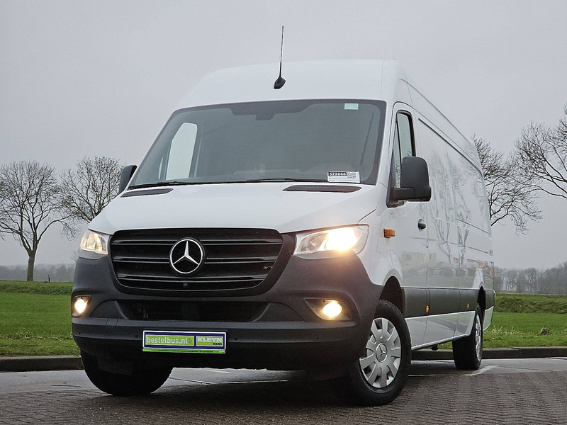 Mercedes-Benz Sprinter 315 L3H2 Maxi Navi - Skåpbil: bild 1 Mercedes-Benz Sprinter 315 L3H2 Maxi Navi - Skåpbil: bild 1
