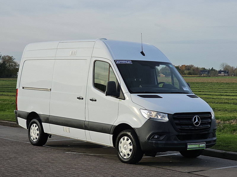 Mercedes-Benz Sprinter 316 L2H2 Mbux RWD! - Skåpbil: bild 5 Mercedes-Benz Sprinter 316 L2H2 Mbux RWD! - Skåpbil: bild 5