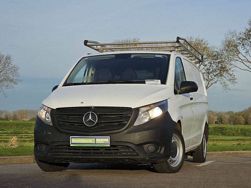 Mercedes-Benz Vito 111 Lang - Små skåpbil: bild 1 Mercedes-Benz Vito 111 Lang - Små skåpbil: bild 1