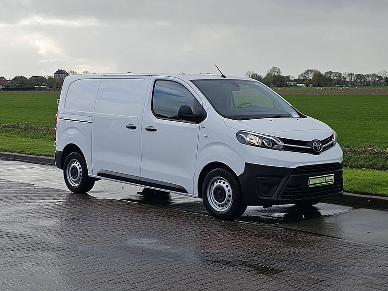 Toyota pro-ace 2.0 L2H1 Navi Euro6 NAP! - Små skåpbil: bild 5 Toyota pro-ace 2.0 L2H1 Navi Euro6 NAP! - Små skåpbil: bild 5