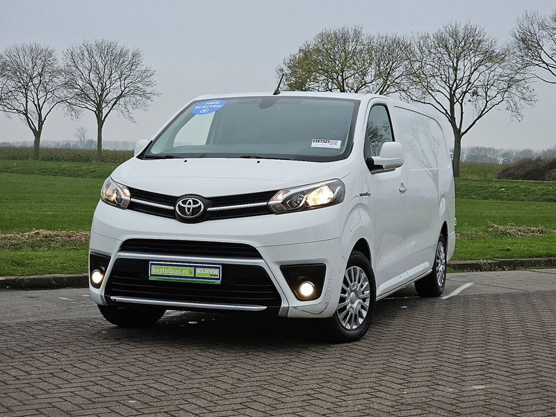 Toyota pro-ace  ELECTRIC 50 KWH L3 - Små skåpbil, El transportbil: bild 1 Toyota pro-ace  ELECTRIC 50 KWH L3 - Små skåpbil, El transportbil: bild 1