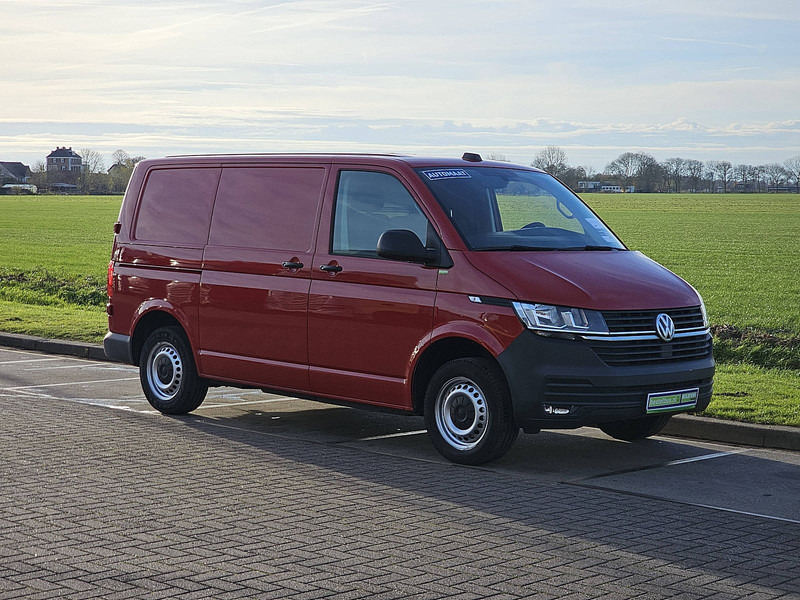 Volkswagen Transporter 2.0 TDI 150 L1H1 AUT. - Små skåpbil: bild 5 Volkswagen Transporter 2.0 TDI 150 L1H1 AUT. - Små skåpbil: bild 5