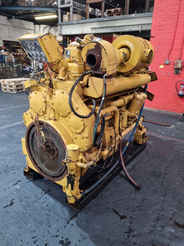Caterpillar D353E Engine (Industrial) Generator Set Engine - Motor för Industrimaskin: bild 1 Caterpillar D353E Engine (Industrial) Generator Set Engine - Motor för Industrimaskin: bild 1
