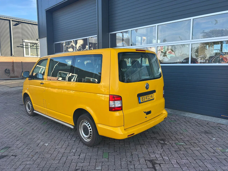 Volkswagen Transporter Kombi - Buss: bild 2 Volkswagen Transporter Kombi - Buss: bild 2
