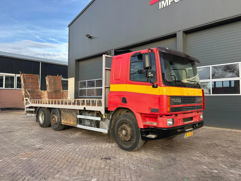 DAF CF75.250 - Biltransportbil lastbil: bild 2 DAF CF75.250 - Biltransportbil lastbil: bild 2
