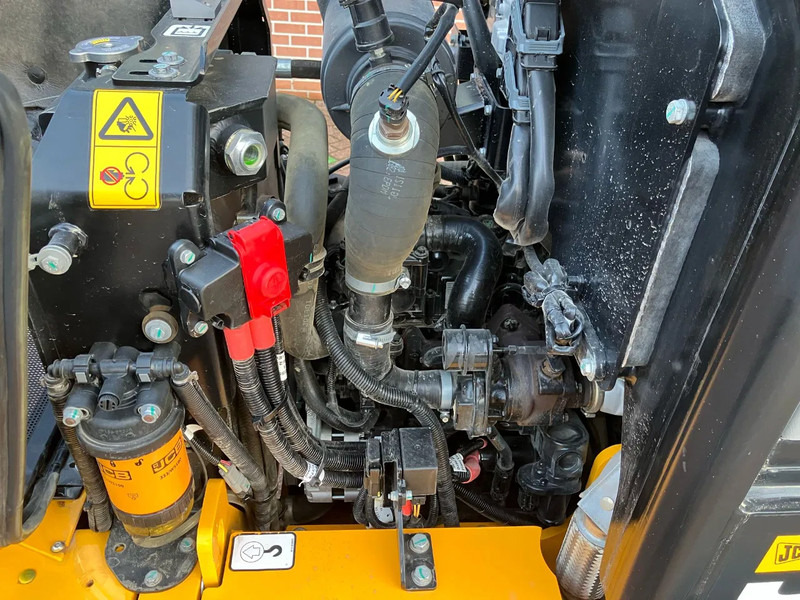 JCB 403 PLUS - Kompakt bandlastare: bild 5 JCB 403 PLUS - Kompakt bandlastare: bild 5