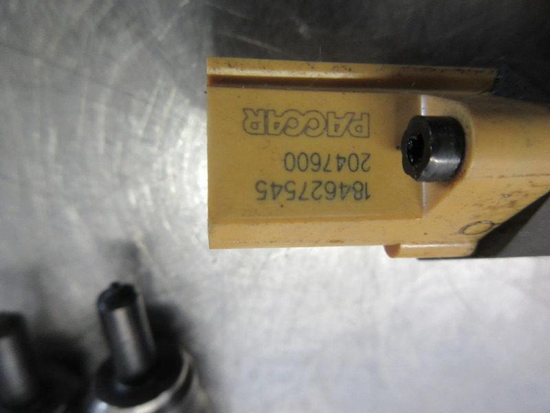 DAF 2047600 INJECTORS DAF XF CF 480 EURO 6 MODEL 2021 - Bränslefilter för Lastbil: bild 3 DAF 2047600 INJECTORS DAF XF CF 480 EURO 6 MODEL 2021 - Bränslefilter för Lastbil: bild 3