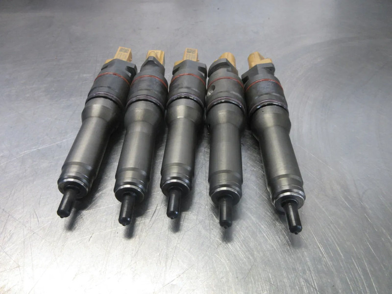 DAF 2047600 INJECTORS DAF XF CF 480 EURO 6 MODEL 2021 - Bränslefilter för Lastbil: bild 4 DAF 2047600 INJECTORS DAF XF CF 480 EURO 6 MODEL 2021 - Bränslefilter för Lastbil: bild 4