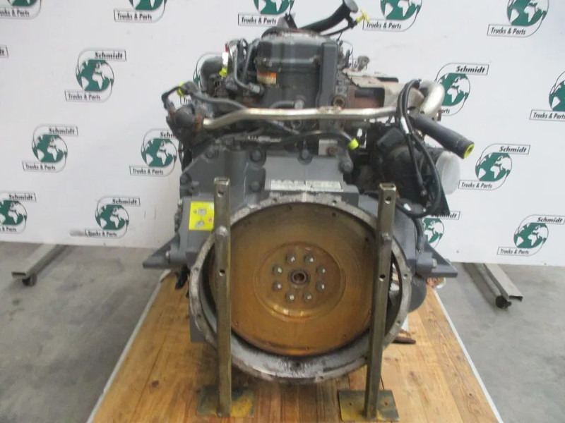 DAF 21987911 // 1700758// 1703163 // FR 136 U2 DAF LF MOTOR - Motor för Lastbil: bild 4 DAF 21987911 // 1700758// 1703163 // FR 136 U2 DAF LF MOTOR - Motor för Lastbil: bild 4