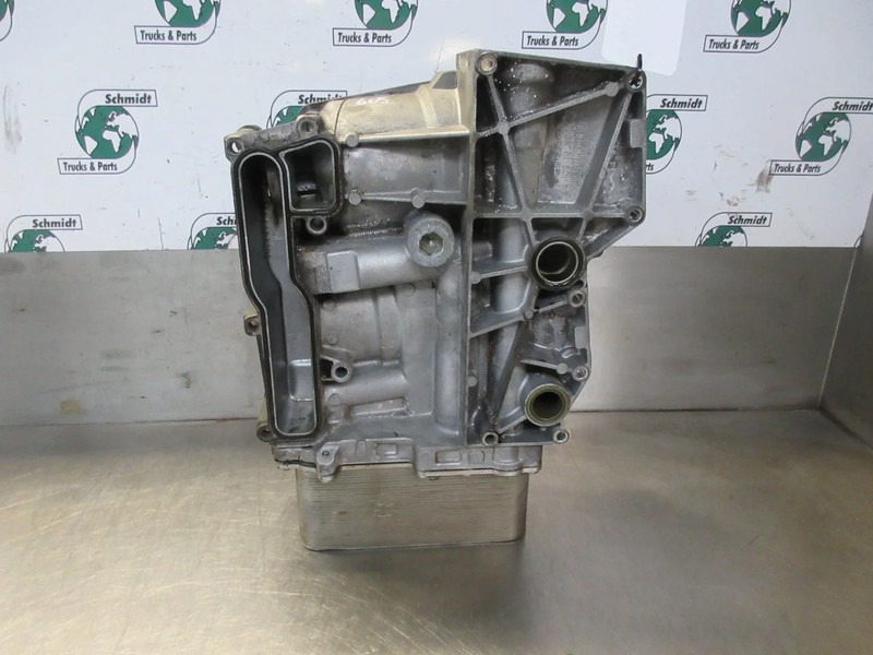 DAF XF460 1905847/2273314 OLIEMODULE EURO 6 - Oljekylare för Lastbil: bild 2 DAF XF460 1905847/2273314 OLIEMODULE EURO 6 - Oljekylare för Lastbil: bild 2