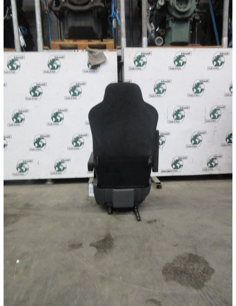 MAN 81.62307-6447 // 81.62307-6481 BESTURDES STOEL MAN TGX EURO 5 - Säte för Lastbil: bild 5 MAN 81.62307-6447 // 81.62307-6481 BESTURDES STOEL MAN TGX EURO 5 - Säte för Lastbil: bild 5