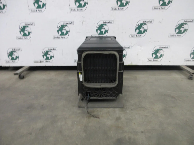 Mercedes-Benz A 960 840 09 43 KOELKAST MERCEDES BENZ 1845 MP4 EURO 6 - Hytt och interiör för Lastbil: bild 4 Mercedes-Benz A 960 840 09 43 KOELKAST MERCEDES BENZ 1845 MP4 EURO 6 - Hytt och interiör för Lastbil: bild 4