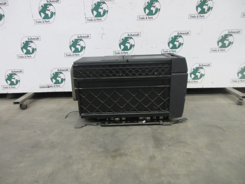 Mercedes-Benz A 960 840 09 43 KOELKAST MERCEDES BENZ 1845 MP4 EURO 6 - Hytt och interiör för Lastbil: bild 5 Mercedes-Benz A 960 840 09 43 KOELKAST MERCEDES BENZ 1845 MP4 EURO 6 - Hytt och interiör för Lastbil: bild 5