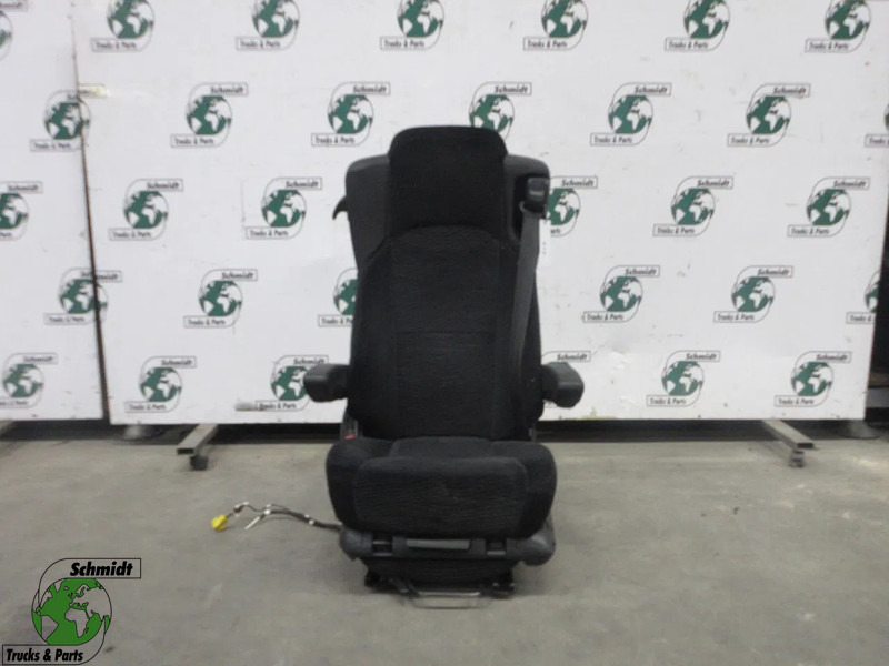 Mercedes-Benz A 960 910 75 01 STOEL MERCEDES BENZ 1845 LINKS EURO 6 - Säte för Lastbil: bild 1 Mercedes-Benz A 960 910 75 01 STOEL MERCEDES BENZ 1845 LINKS EURO 6 - Säte för Lastbil: bild 1