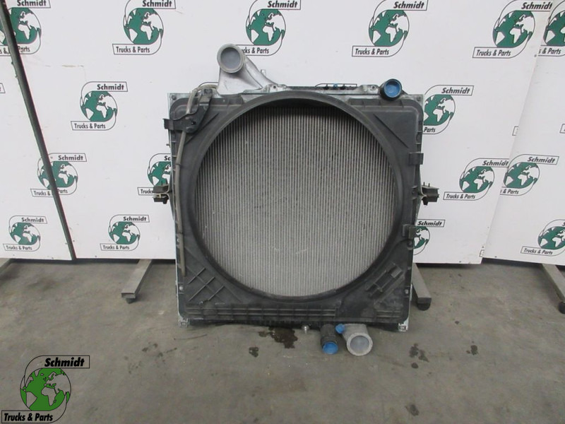 Renault 7422174115 RADIATEUR RENAULT T 460 EURO 6 - Kylare för Lastbil: bild 1 Renault 7422174115 RADIATEUR RENAULT T 460 EURO 6 - Kylare för Lastbil: bild 1