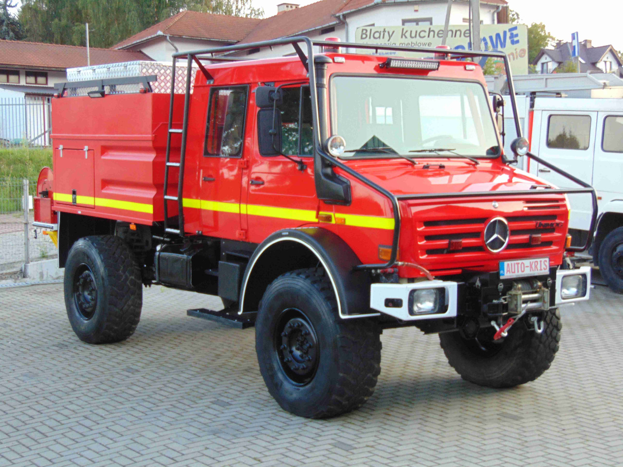 MERCEDES-BENZ Unimog U5000 4x4 DESAUTEL - 5000 WATER !!! - Släck/ Räddningsvagn: bild 2 MERCEDES-BENZ Unimog U5000 4x4 DESAUTEL - 5000 WATER !!! - Släck/ Räddningsvagn: bild 2