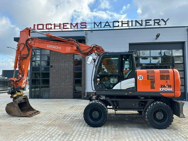 Hitachi ZX170W-6 - Grävmaskin på däck: bild 1 Hitachi ZX170W-6 - Grävmaskin på däck: bild 1