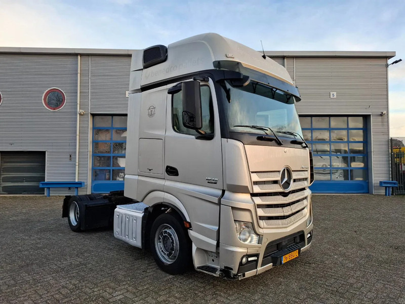 Mercedes-Benz Actros 1842 / NL TRUCK / MEGA / TUV:12-02-2026 / GIGASPACE / ONLY:526303 KM / SMART TACHO / AUTOMATIC / EURO-6 / 2012 - Dragbil: bild 2 Mercedes-Benz Actros 1842 / NL TRUCK / MEGA / TUV:12-02-2026 / GIGASPACE / ONLY:526303 KM / SMART TACHO / AUTOMATIC / EURO-6 / 2012 - Dragbil: bild 2