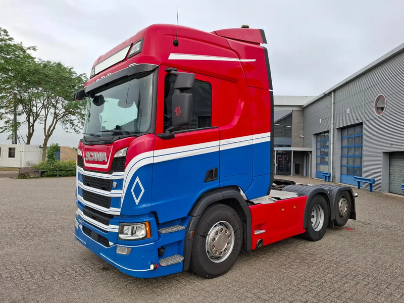 Scania NGS R500 / 6X2 / FULL-AIR / NAVI / LWDS / 768193 KM / AUTOMATIC / EURO-6 / 2018 - Dragbil: bild 1 Scania NGS R500 / 6X2 / FULL-AIR / NAVI / LWDS / 768193 KM / AUTOMATIC / EURO-6 / 2018 - Dragbil: bild 1
