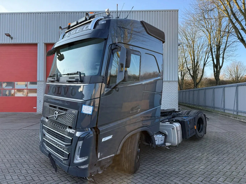 Volvo FH5-460 / VEB+ / HYDRAULICS / I-PARKCOOL / ONLY:188538 KM / FULL-AIR / ACC / LWDS / AUTOMATIC / EURO-6 / 2023 - Dragbil: bild 1 Volvo FH5-460 / VEB+ / HYDRAULICS / I-PARKCOOL / ONLY:188538 KM / FULL-AIR / ACC / LWDS / AUTOMATIC / EURO-6 / 2023 - Dragbil: bild 1