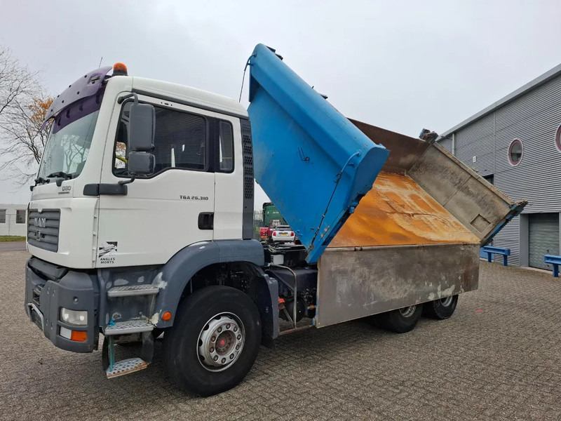 MAN TGA 26.310 / 6X4 / 2XBIG AXLE / 2SIDE TIPPER / ONLY:545423 KM / TUV:06-05-2026 / FULL-STEEL / AIRCO / MANUAL / EURO-4 / 2005 - Tippbil lastbil: bild 2 MAN TGA 26.310 / 6X4 / 2XBIG AXLE / 2SIDE TIPPER / ONLY:545423 KM / TUV:06-05-2026 / FULL-STEEL / AIRCO / MANUAL / EURO-4 / 2005 - Tippbil lastbil: bild 2
