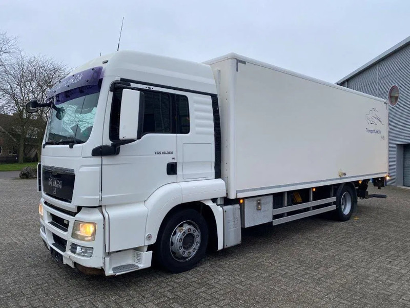 MAN TGS18.360 / HEATED BOX / FULL-AIR / PLATFORM / ONLY:392217 KM / MANUAL / EURO-4 / 2008 - Lastbil med skåp: bild 1 MAN TGS18.360 / HEATED BOX / FULL-AIR / PLATFORM / ONLY:392217 KM / MANUAL / EURO-4 / 2008 - Lastbil med skåp: bild 1