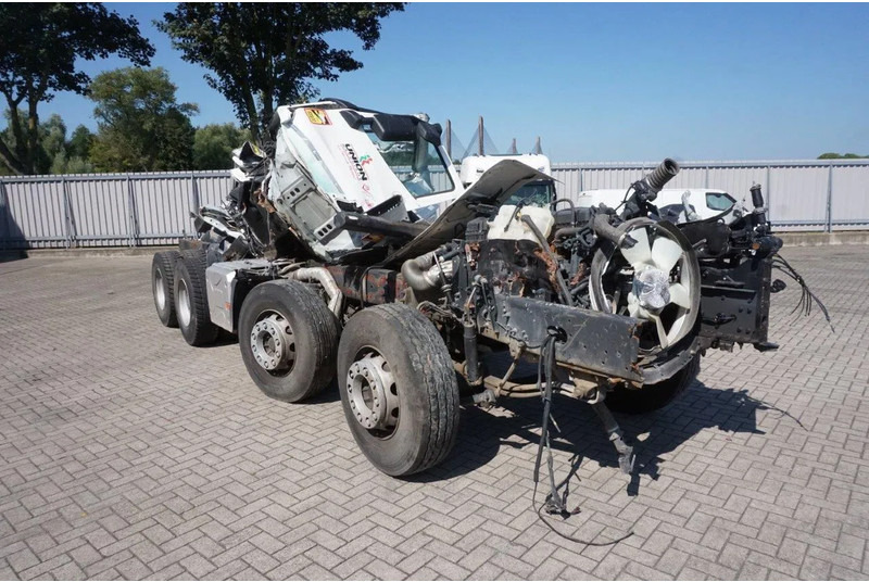Renault C460 / 8X4 / BIG AXLE / FULL STEEL / 2 X LENKACHSE / EURO-6 / 2022 - Chassi lastbil: bild 2 Renault C460 / 8X4 / BIG AXLE / FULL STEEL / 2 X LENKACHSE / EURO-6 / 2022 - Chassi lastbil: bild 2