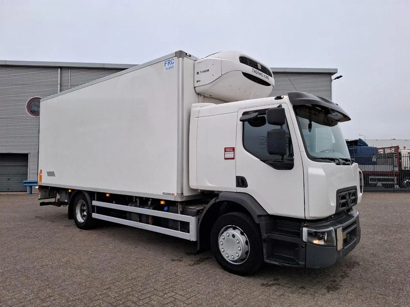 Renault D16.280 WIDE / ONLY:497760 KM / THERMOKING / PLATFORM 2TON / LWDS / BED / DATALOG / FULL-AIR / AUTOMATIC / EURO-6 / 2017 - Isotermiska lastbil: bild 2 Renault D16.280 WIDE / ONLY:497760 KM / THERMOKING / PLATFORM 2TON / LWDS / BED / DATALOG / FULL-AIR / AUTOMATIC / EURO-6 / 2017 - Isotermiska lastbil: bild 2