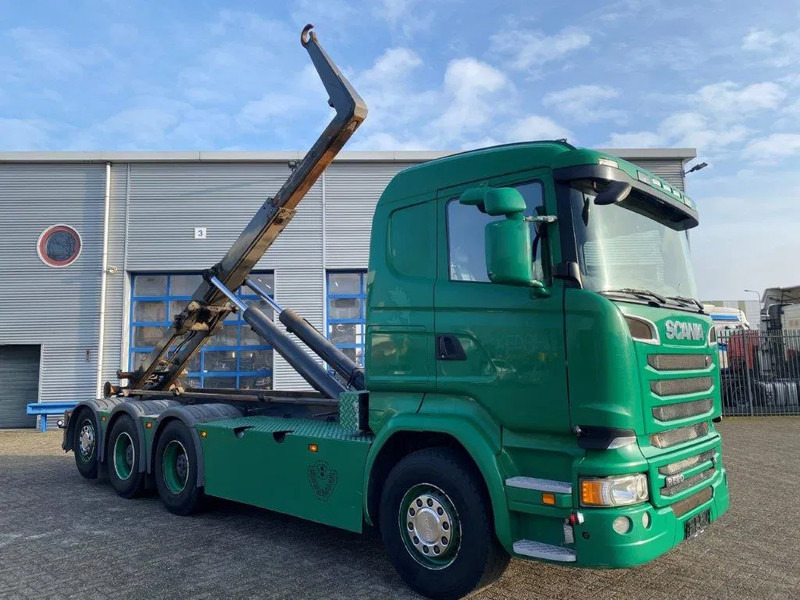 Scania R520 V8 / 8X4 / BIG AXLE / AJK HOOKLIFT 30TON / LIFT+LENKACHSE / NAVI / LEATHER / FULL-AIR / AUTOMATIC / EURO-6 / 2015 - Lastväxlare lastbil: bild 2 Scania R520 V8 / 8X4 / BIG AXLE / AJK HOOKLIFT 30TON / LIFT+LENKACHSE / NAVI / LEATHER / FULL-AIR / AUTOMATIC / EURO-6 / 2015 - Lastväxlare lastbil: bild 2