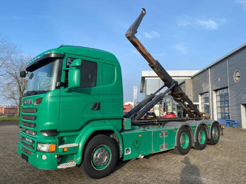 Scania R520 V8 / 8X4 / BIG AXLE / AJK HOOKLIFT 30TON / LIFT+LENKACHSE / NAVI / LEATHER / FULL-AIR / AUTOMATIC / EURO-6 / 2015 - Lastväxlare lastbil: bild 1 Scania R520 V8 / 8X4 / BIG AXLE / AJK HOOKLIFT 30TON / LIFT+LENKACHSE / NAVI / LEATHER / FULL-AIR / AUTOMATIC / EURO-6 / 2015 - Lastväxlare lastbil: bild 1