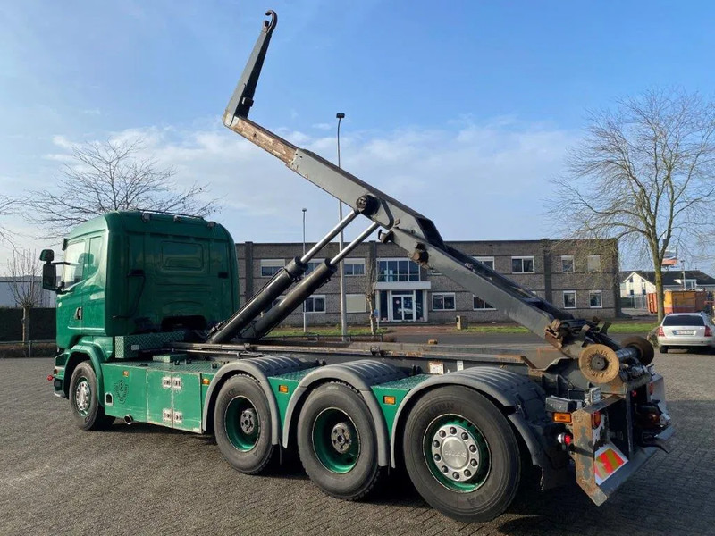 Scania R520 V8 / 8X4 / BIG AXLE / AJK HOOKLIFT 30TON / LIFT+LENKACHSE / NAVI / LEATHER / FULL-AIR / AUTOMATIC / EURO-6 / 2015 - Lastväxlare lastbil: bild 3 Scania R520 V8 / 8X4 / BIG AXLE / AJK HOOKLIFT 30TON / LIFT+LENKACHSE / NAVI / LEATHER / FULL-AIR / AUTOMATIC / EURO-6 / 2015 - Lastväxlare lastbil: bild 3