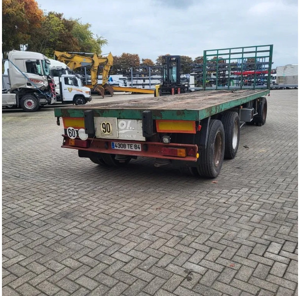 Trouillet RT 3240 / AIR SUSPENSION / PLATEAU 8M / LOADING HEIGHT:115CM / DRUM BRAKES / 3X ROR AXLES / 1990 - Släp: bild 4 Trouillet RT 3240 / AIR SUSPENSION / PLATEAU 8M / LOADING HEIGHT:115CM / DRUM BRAKES / 3X ROR AXLES / 1990 - Släp: bild 4