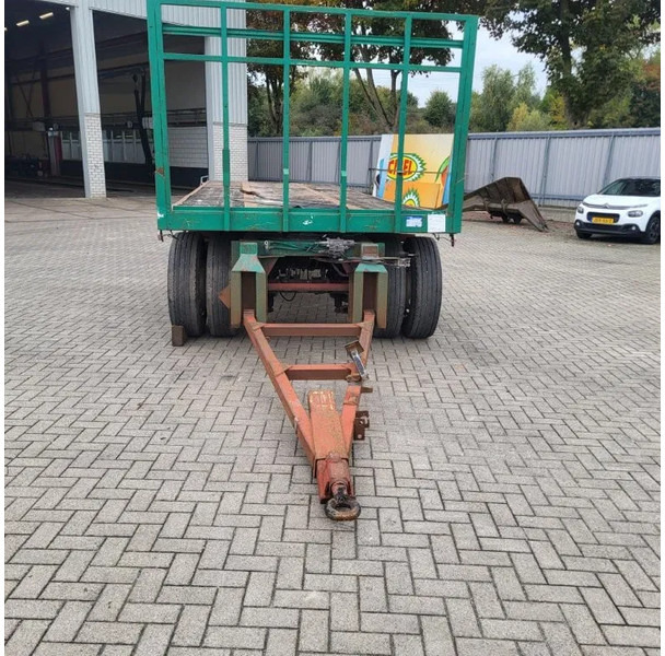Trouillet RT 3240 / AIR SUSPENSION / PLATEAU 8M / LOADING HEIGHT:115CM / DRUM BRAKES / 3X ROR AXLES / 1990 - Släp: bild 3 Trouillet RT 3240 / AIR SUSPENSION / PLATEAU 8M / LOADING HEIGHT:115CM / DRUM BRAKES / 3X ROR AXLES / 1990 - Släp: bild 3