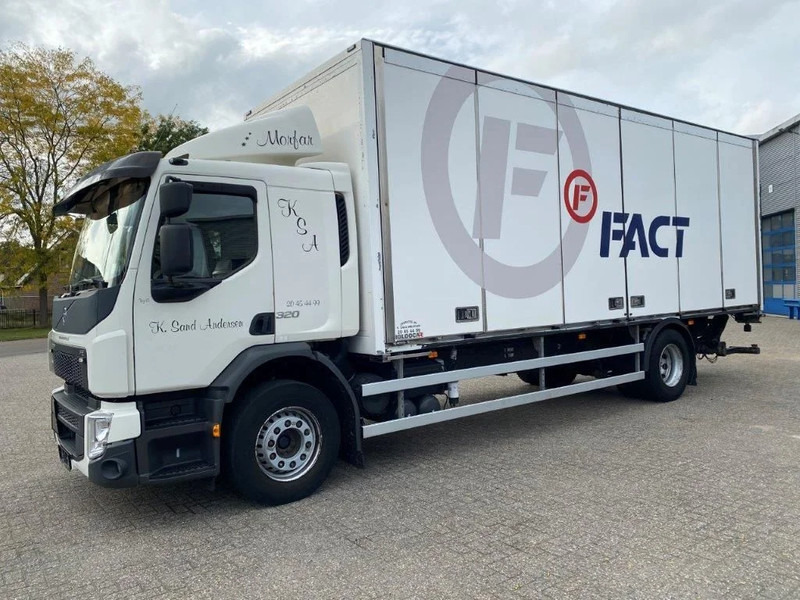 Volvo FE320 ONLY-463904-KM / CLOSED BOX / LOAD LIFT / AUTOMATIC / SIDE DOORS / EURO-6 / 2014 - Lastbil med skåp: bild 1 Volvo FE320 ONLY-463904-KM / CLOSED BOX / LOAD LIFT / AUTOMATIC / SIDE DOORS / EURO-6 / 2014 - Lastbil med skåp: bild 1