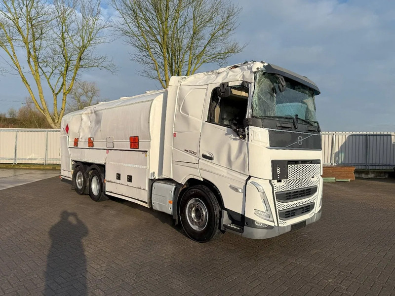 Volvo FH5-500 6X2 / ENGINE RUNNING / LIFT+LENKACHSE / FULL AIR / ADR / EUROTANK / 9-TON FRONT AXLE / I-SAVE / EURO-6 / 2022 - Tankbil: bild 2 Volvo FH5-500 6X2 / ENGINE RUNNING / LIFT+LENKACHSE / FULL AIR / ADR / EUROTANK / 9-TON FRONT AXLE / I-SAVE / EURO-6 / 2022 - Tankbil: bild 2
