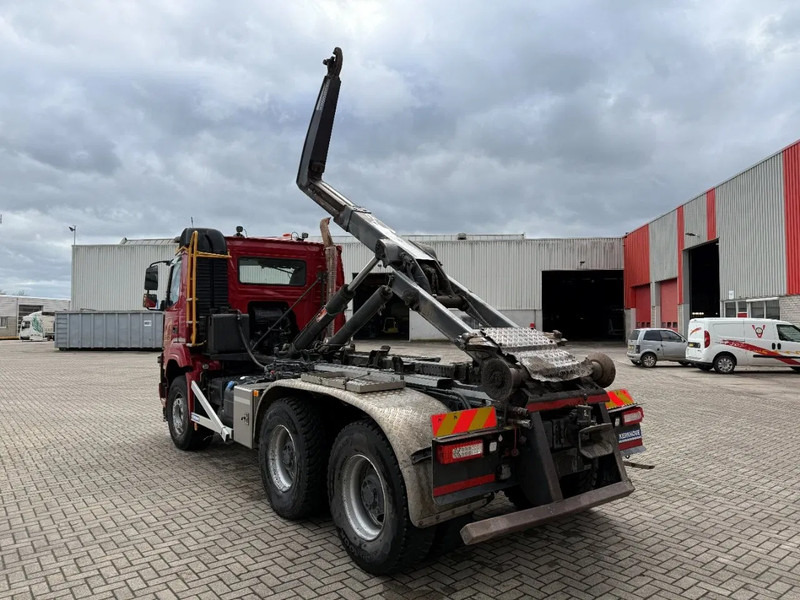 Volvo FMX4-500 / ENGINE RUNNING / VEB+ / 6X4 / BIG AXLE / AJK 20 TON HOOKLIFT / ONLY:276433 KM / AUTOMATIC / EURO-6 / 2020 - Lastväxlare lastbil: bild 4 Volvo FMX4-500 / ENGINE RUNNING / VEB+ / 6X4 / BIG AXLE / AJK 20 TON HOOKLIFT / ONLY:276433 KM / AUTOMATIC / EURO-6 / 2020 - Lastväxlare lastbil: bild 4