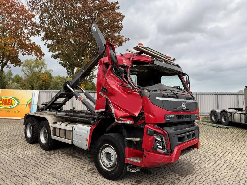 Volvo FMX4-500 / ENGINE RUNNING / VEB+ / 6X4 / BIG AXLE / AJK 20 TON HOOKLIFT / ONLY:276433 KM / AUTOMATIC / EURO-6 / 2020 - Lastväxlare lastbil: bild 3 Volvo FMX4-500 / ENGINE RUNNING / VEB+ / 6X4 / BIG AXLE / AJK 20 TON HOOKLIFT / ONLY:276433 KM / AUTOMATIC / EURO-6 / 2020 - Lastväxlare lastbil: bild 3