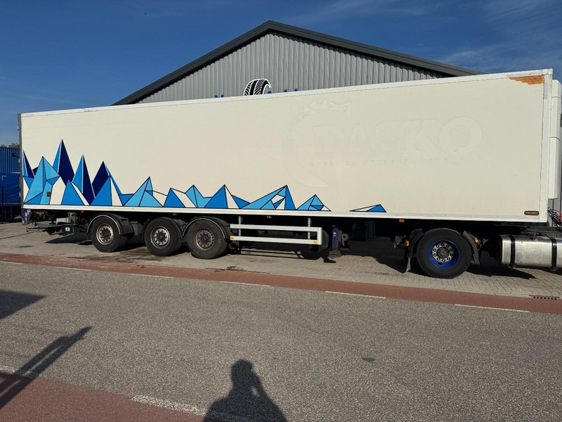 HEIWO Thermo King SLX 200 D+E, 1-Lift, D'Hollandia 2.500 Kg - Kyl/ Frys semitrailer: bild 2 HEIWO Thermo King SLX 200 D+E, 1-Lift, D'Hollandia 2.500 Kg - Kyl/ Frys semitrailer: bild 2