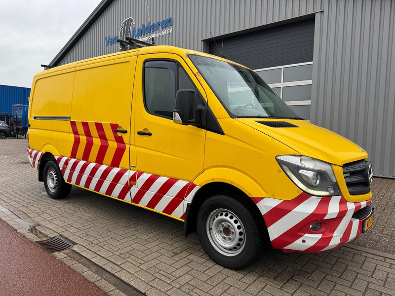 Mercedes-Benz 319 L2/H1 BF3 Begleit-/Convooi-/Begleiding-/Camper - Skåpbil: bild 1 Mercedes-Benz 319 L2/H1 BF3 Begleit-/Convooi-/Begleiding-/Camper - Skåpbil: bild 1