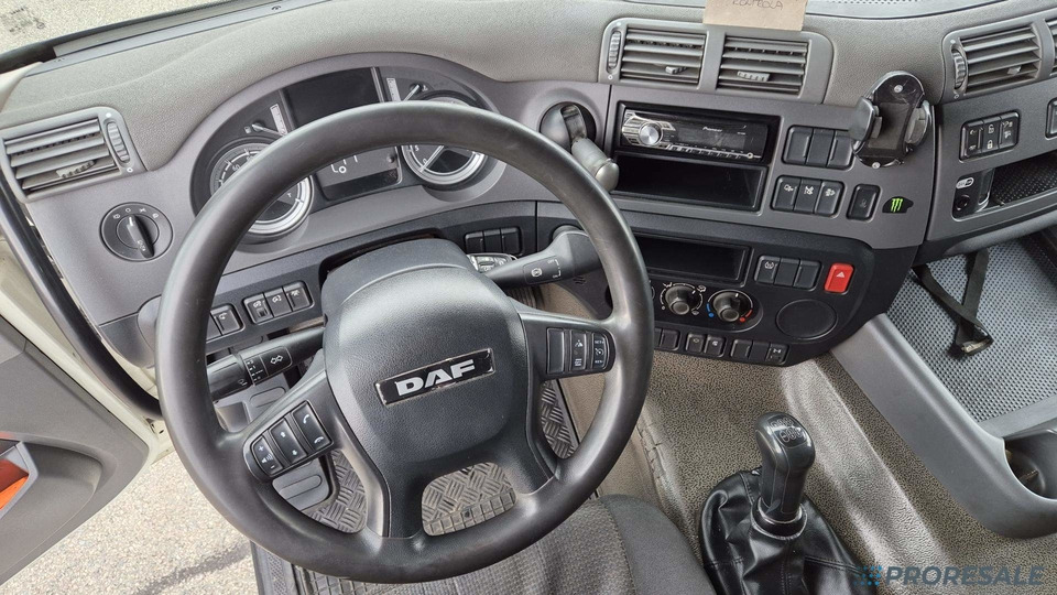 DAF CF 310 FA SPACE CAB EURO 6 - valník s plachtou - Kapellbil: bild 5 DAF CF 310 FA SPACE CAB EURO 6 - valník s plachtou - Kapellbil: bild 5
